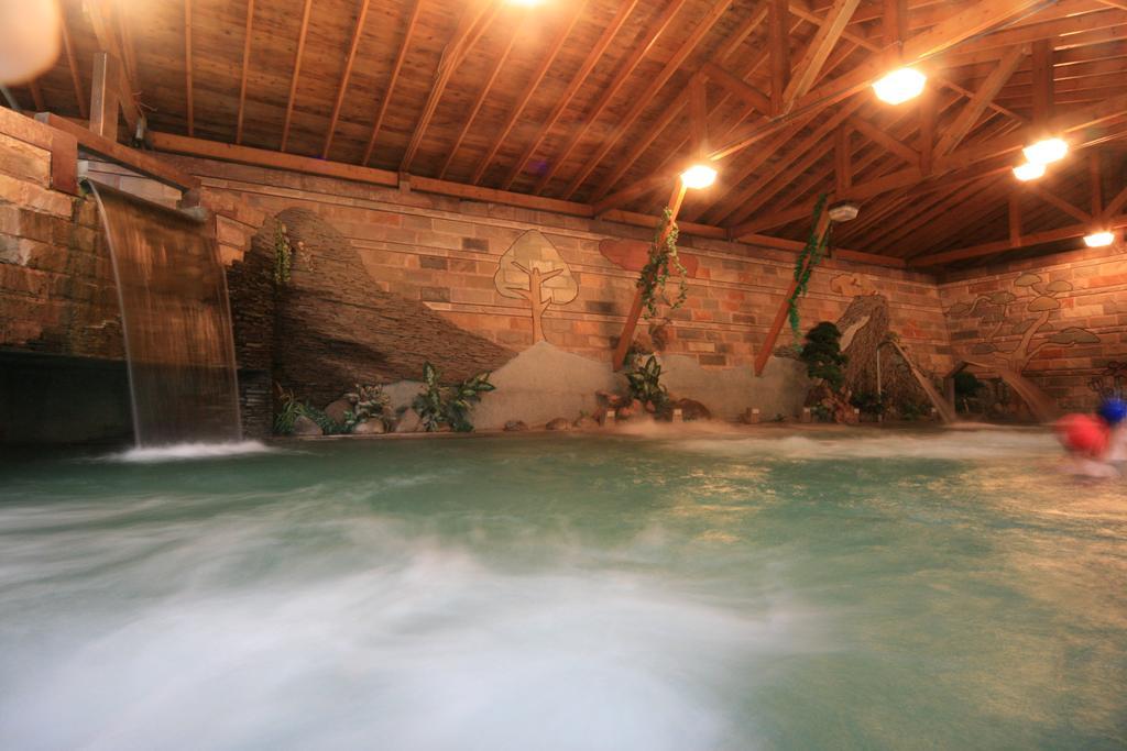 Jenq Yang Hotspring Hotel 런아이 외부 사진