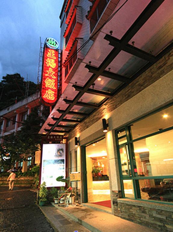 Jenq Yang Hotspring Hotel 런아이 외부 사진