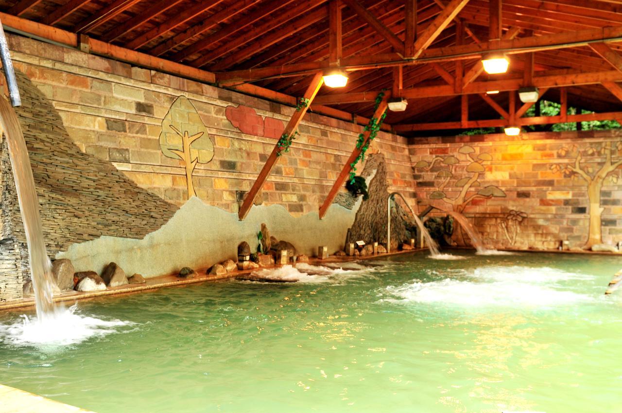 Jenq Yang Hotspring Hotel 런아이 외부 사진